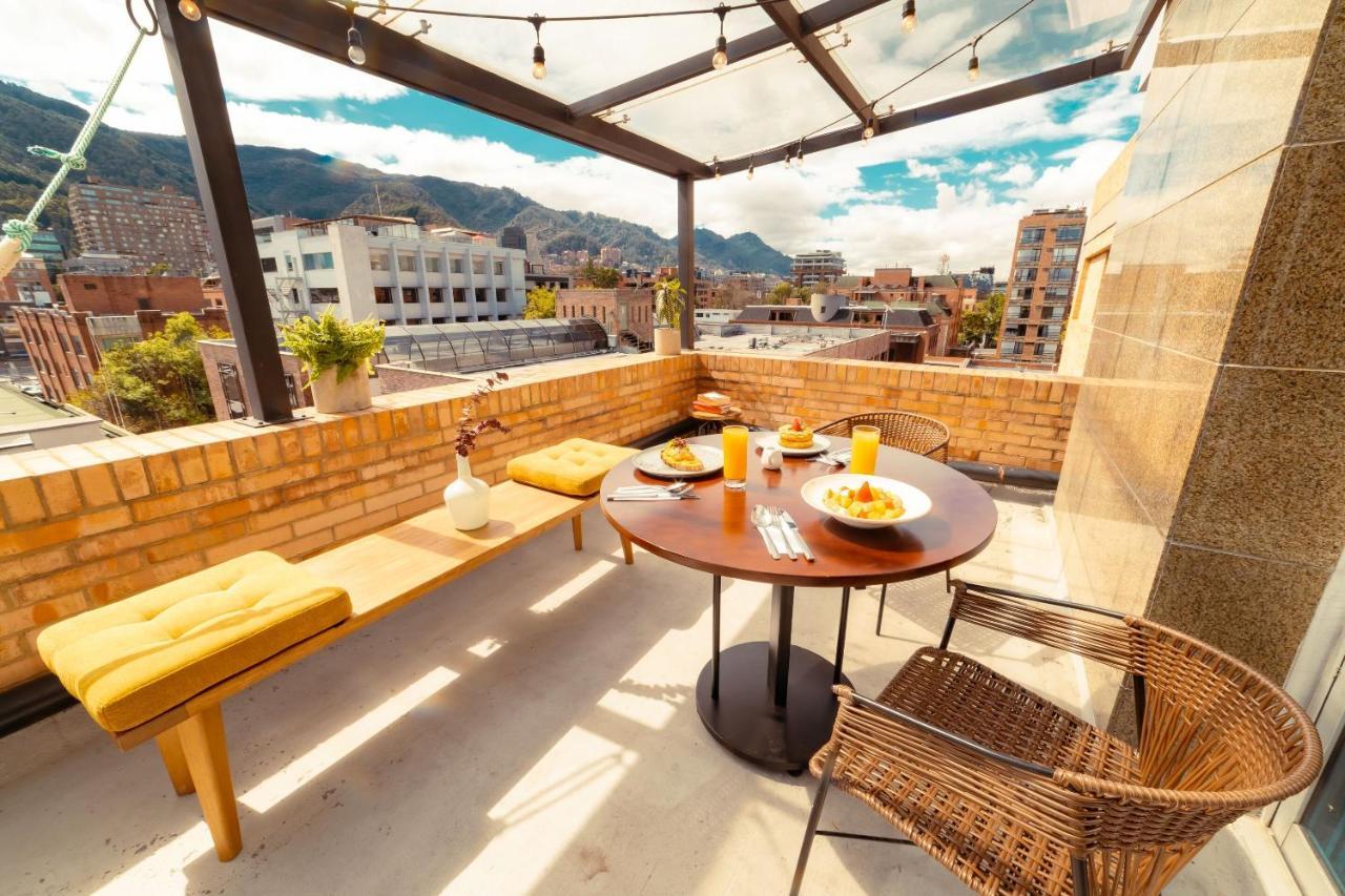Ramada Bogota Parque 93 Hotel Exterior photo
